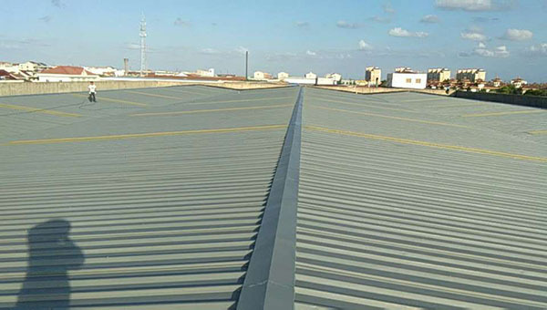 彩鋼瓦屋面除銹翻新要符合哪些作業條件？