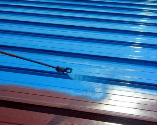 屋面彩鋼瓦噴涂翻新油漆一般要作業幾次 屋面彩鋼瓦噴涂翻新油漆一般要作業幾次